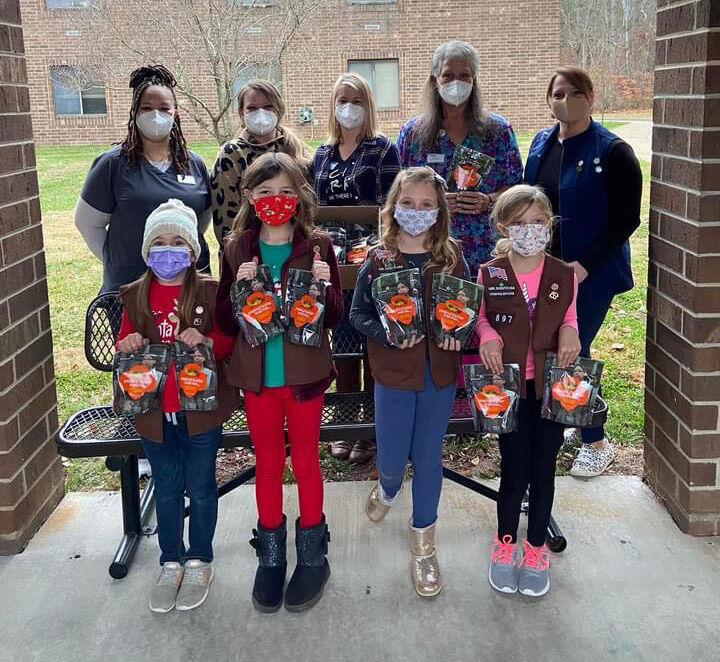 Girl Scouts 897